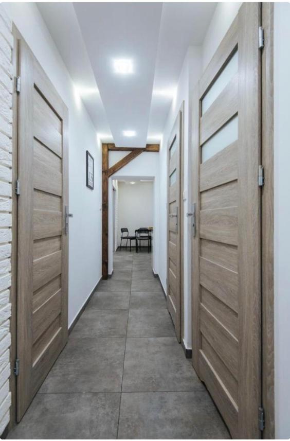 White Apartment Krakow Exterior photo